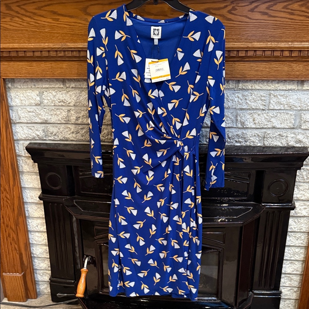 Anne Klein Blue Floral Wrap Dress - size small
